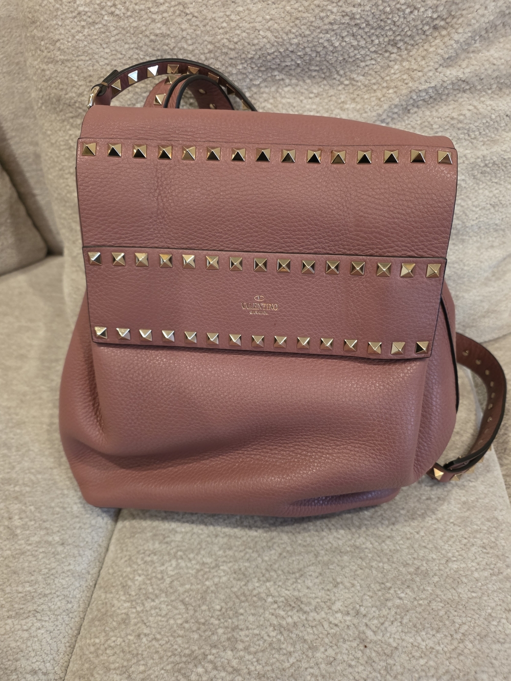 Valentino Garavani Rose Pink Leather Rockstud Backpack